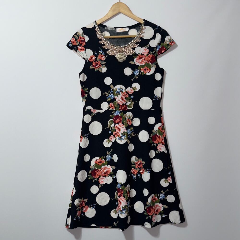 Nou Ra Women’s Floral black & white Polka Dot Dress Size large